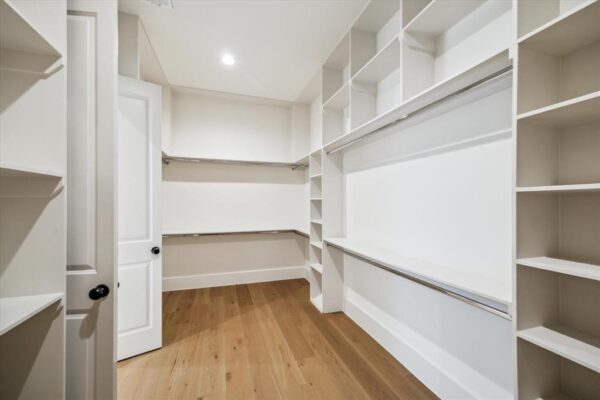 6227 Grovewood Lane  Houston 77008 Harris - Image 25