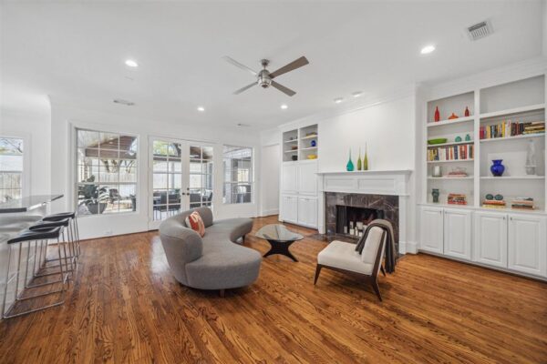 6230 Locke Lane  Houston 77057 Harris - Image 2