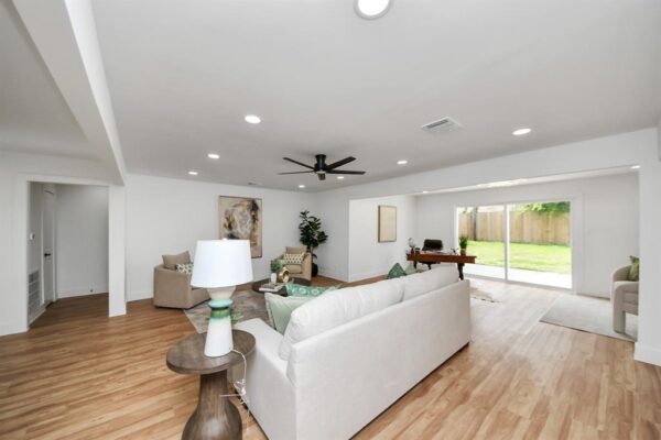 6249 Locke Lane  Houston 77057 Harris - Image 16