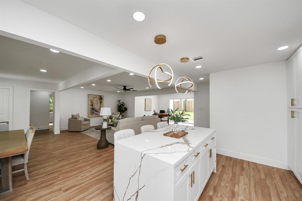 6249 Locke Lane  Houston 77057 Harris - Image 25