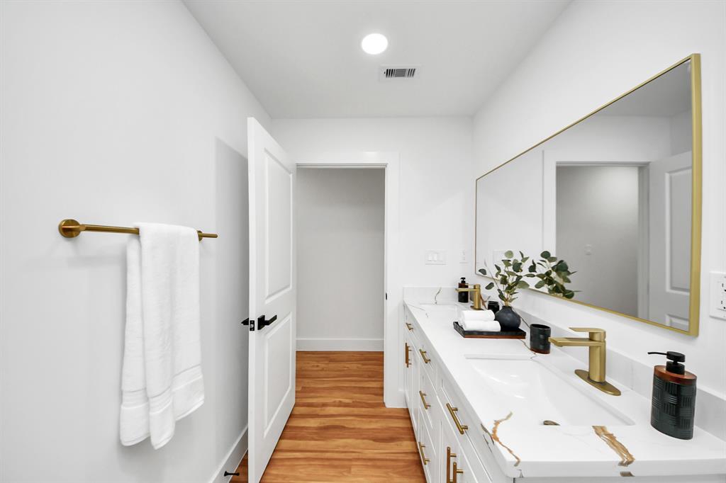 6249 Locke Lane  Houston 77057 Harris - Image 34