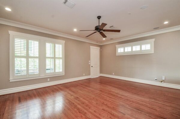 626 E 22nd Street  Houston 77008 Harris - Image 16