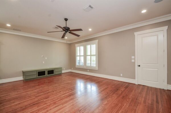 626 E 22nd Street  Houston 77008 Harris - Image 17