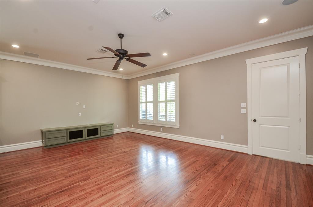 626 E 22nd Street  Houston 77008 Harris - Image 17