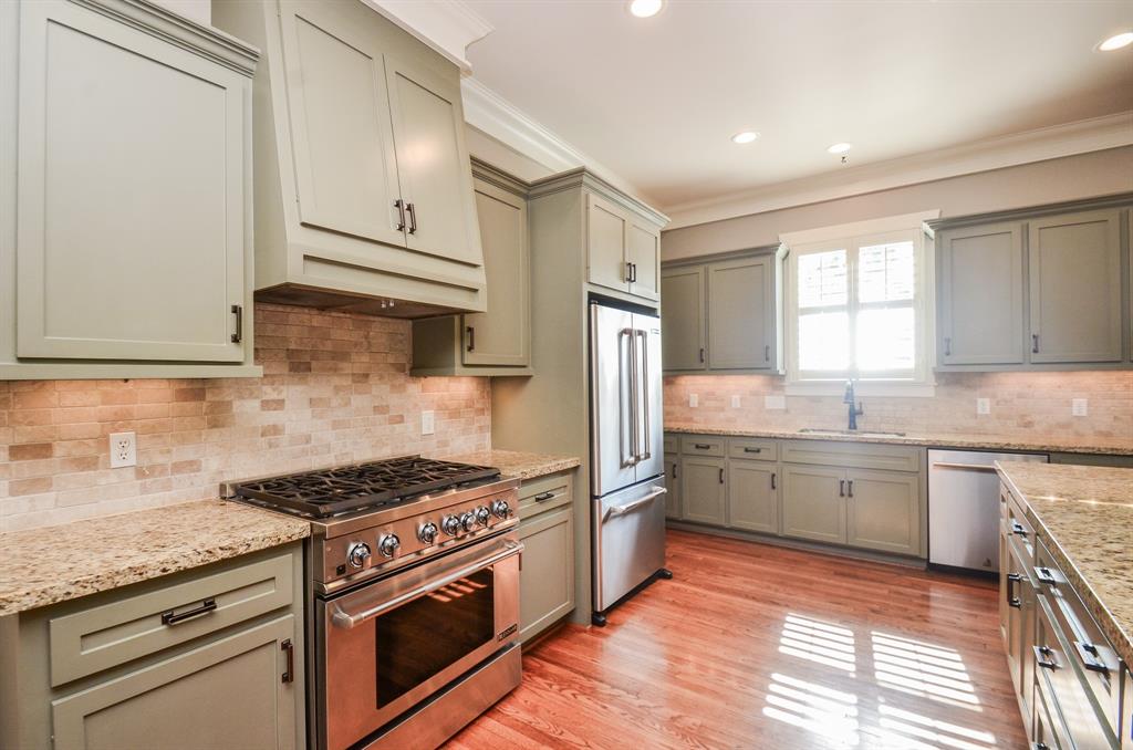626 E 22nd Street  Houston 77008 Harris - Image 21