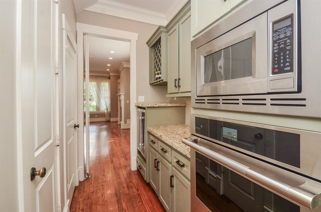 626 E 22nd Street  Houston 77008 Harris - Image 22