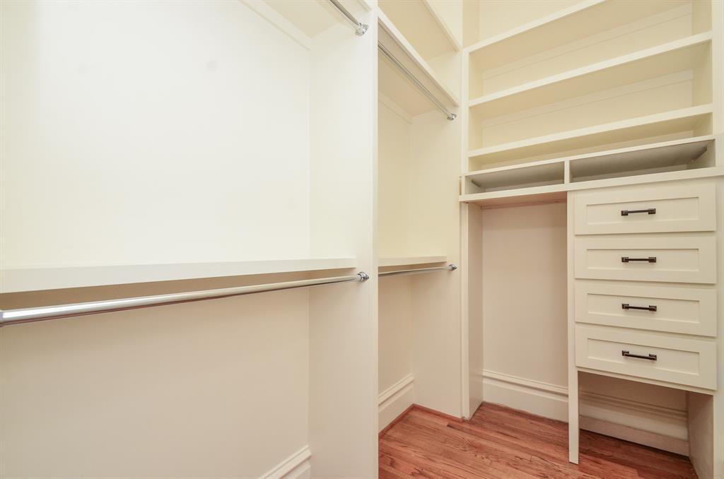 626 E 22nd Street  Houston 77008 Harris - Image 28