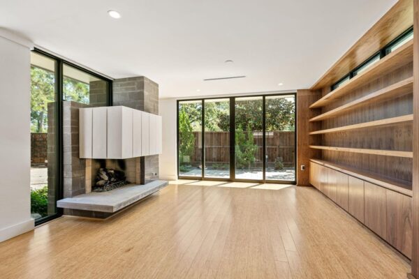 802 W 43rd Street  Houston 77018 Harris - Image 2