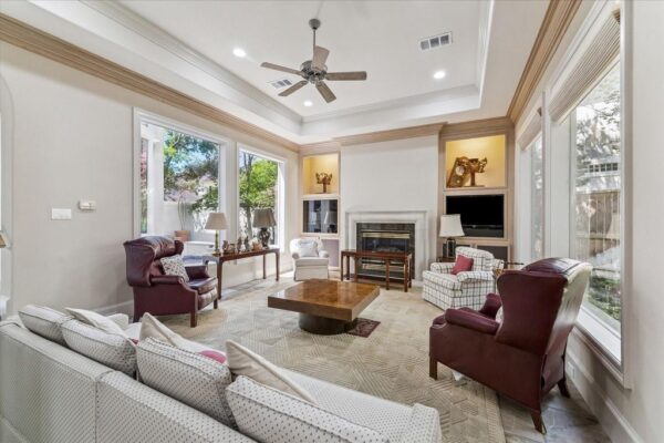 38 E Bend Lane  Houston 77007 Harris - Image 7