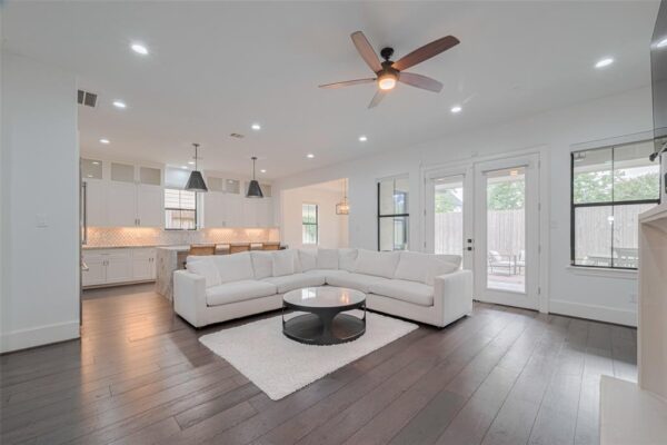 6525 Wharton Street  Houston 77055 Harris - Image 2
