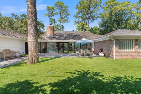 12335 Mossycup Drive  Houston 77024 Harris - Image 32