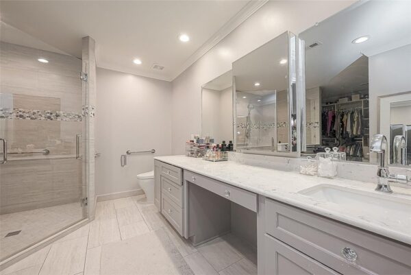 5327 Paseo Caceres Drive  Houston 77007 Harris - Image 11