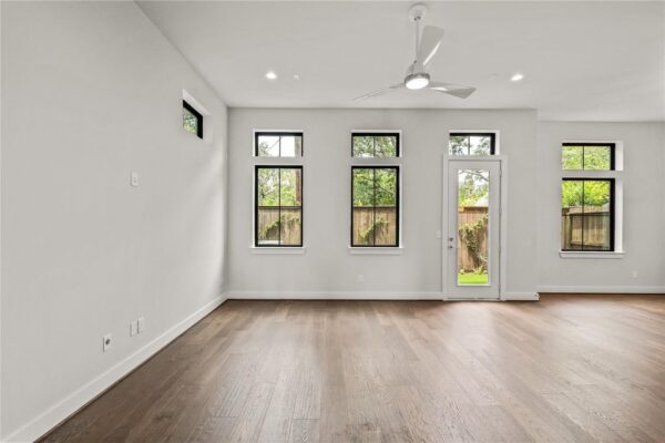 1705 Bologna Lane  Houston 77055 Harris - Image 10
