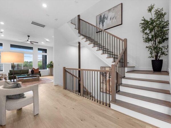 5240 Cornish  B Houston 77007 Harris - Image 2