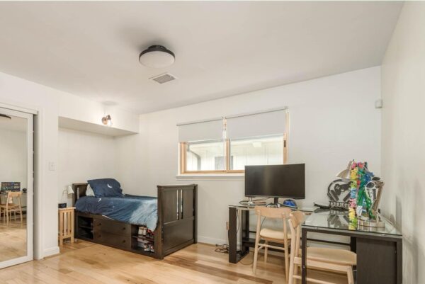 6518 Kury Lane  Houston 77008 Harris - Image 8