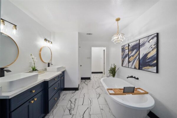 701 W 39th Street  Houston 77018 Harris - Image 24