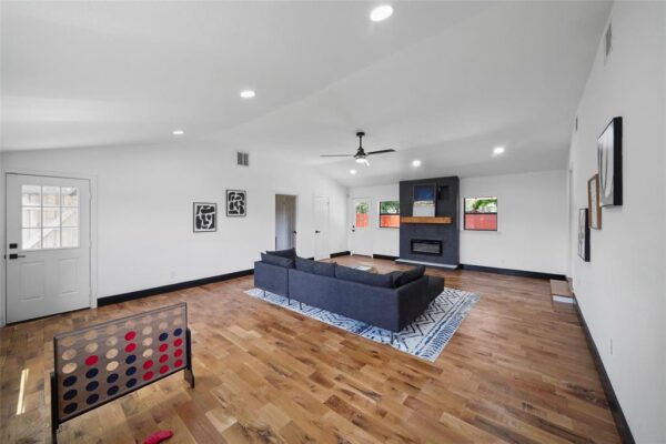 701 W 39th Street  Houston 77018 Harris - Image 34