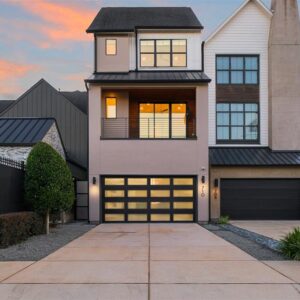 710 E 13th Street  Houston 77008 Harris