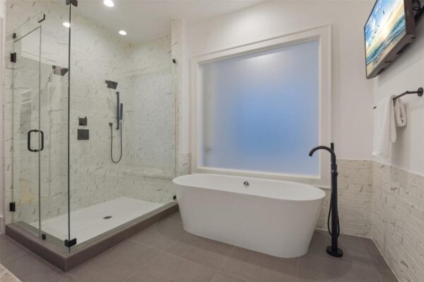 710 E 13th Street  Houston 77008 Harris - Image 16