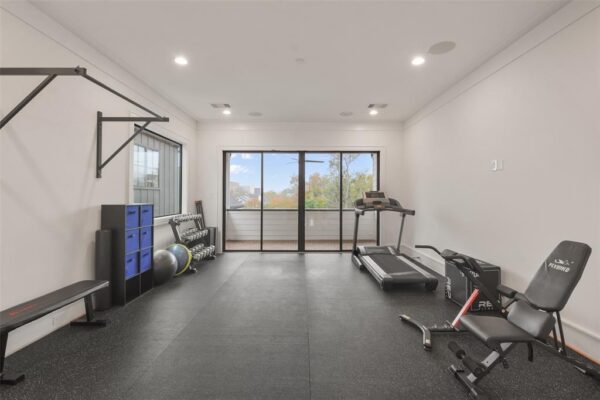 710 E 13th Street  Houston 77008 Harris - Image 29