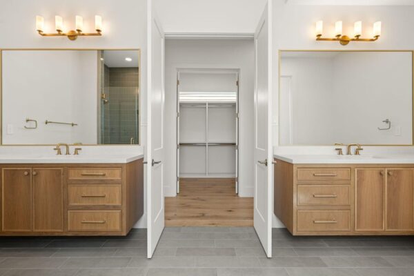 710 Waverly Street D Houston 77007 Harris - Image 23