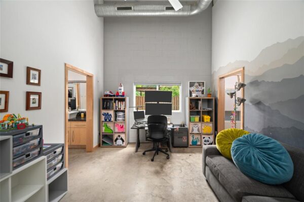 715 Algregg Street  Houston 77008 Harris - Image 31