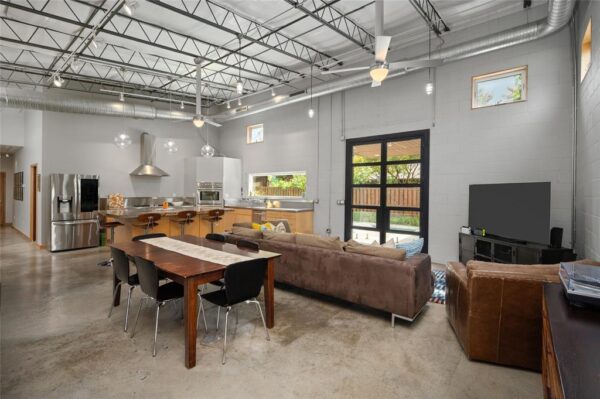 715 Algregg Street  Houston 77008 Harris - Image 8
