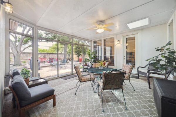 718 Marywood Chase  Houston 77079 Harris - Image 9