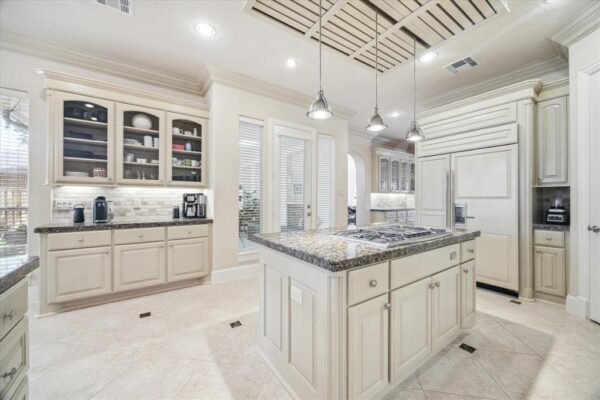 718 Marywood Chase  Houston 77079 Harris - Image 4