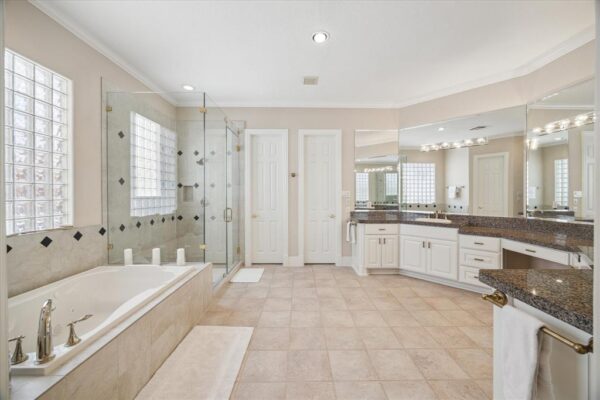 718 Marywood Chase  Houston 77079 Harris - Image 6
