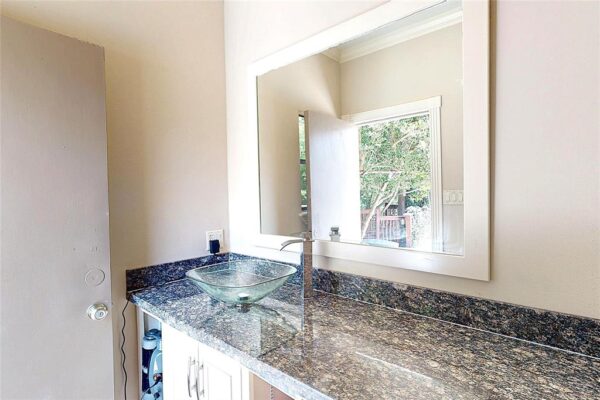 734 Plainwood Drive  Houston 77079 Harris - Image 30