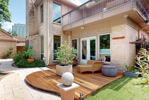 734 Plainwood Drive  Houston 77079 Harris - Image 37