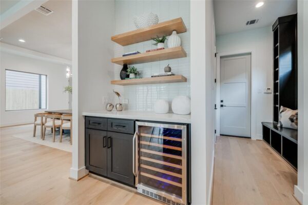 7514 SHADYVILLA Lane  Houston 77055 Harris - Image 31