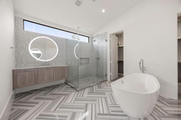 7609 Janak Drive  Houston 77055 Harris - Image 3