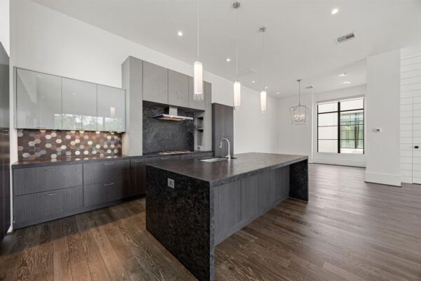 7609 Janak Drive  Houston 77055 Harris - Image 5