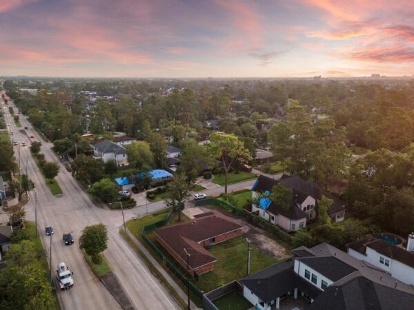7819 Edgeway Drive  Houston 77055 Harris - Image 21
