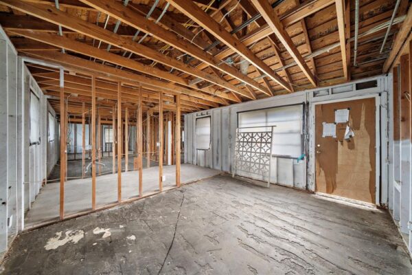 7819 Edgeway Drive  Houston 77055 Harris - Image 8