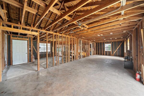 7819 Edgeway Drive  Houston 77055 Harris - Image 9