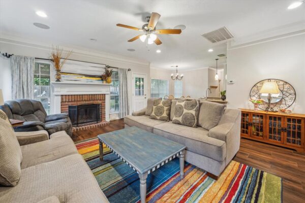 7938 S Wellington Court  Houston 77055 Harris - Image 11