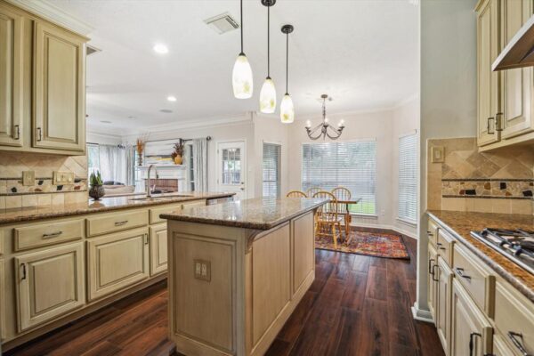 7938 S Wellington Court  Houston 77055 Harris - Image 4