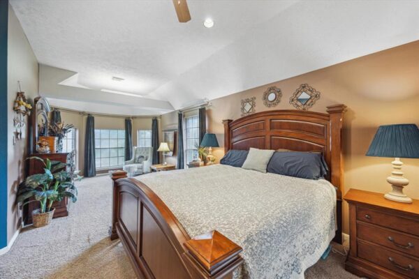 7938 S Wellington Court  Houston 77055 Harris - Image 5
