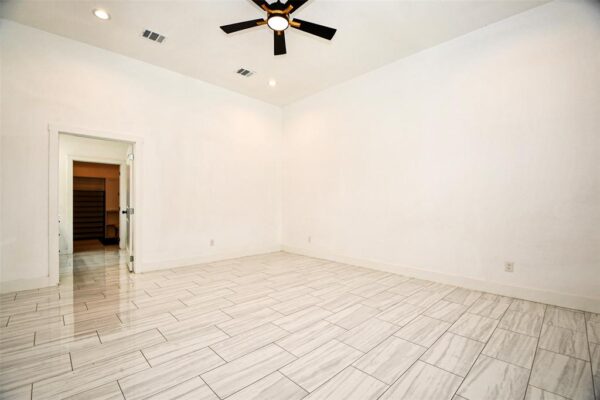 8006 Longridge Drive  Houston 77055 Harris - Image 12