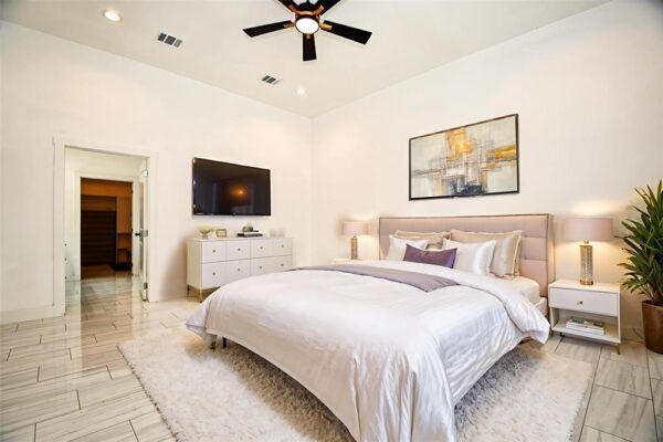 8006 Longridge Drive  Houston 77055 Harris - Image 13