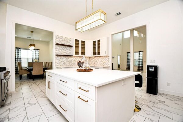 8006 Longridge Drive  Houston 77055 Harris - Image 9