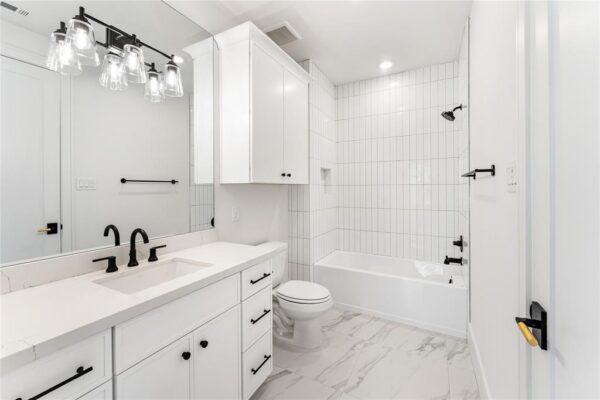 8021 Turquoise Lane  Houston 77055 Harris - Image 32
