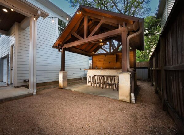 805 Columbia Street  Houston 77007 Harris - Image 25