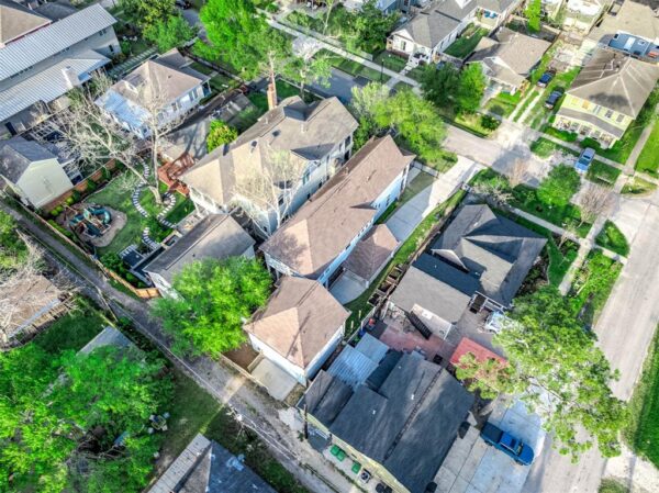805 Columbia Street  Houston 77007 Harris - Image 35