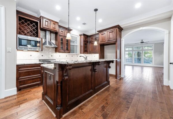 805 Columbia Street  Houston 77007 Harris - Image 6