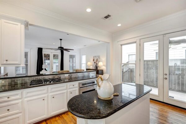 806 Waverly Street  Houston 77007 Harris - Image 14