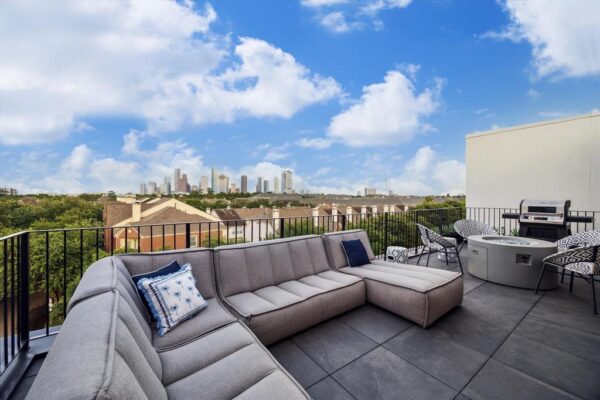 813 Memorial Heights Drive  Houston 77007 Harris - Image 21